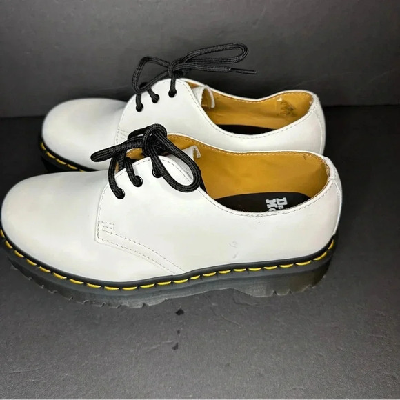 Doc Dr. Martens Smooth White Leather Oxford Platform Shoes 26654 Size 7M - Picture 8 of 10